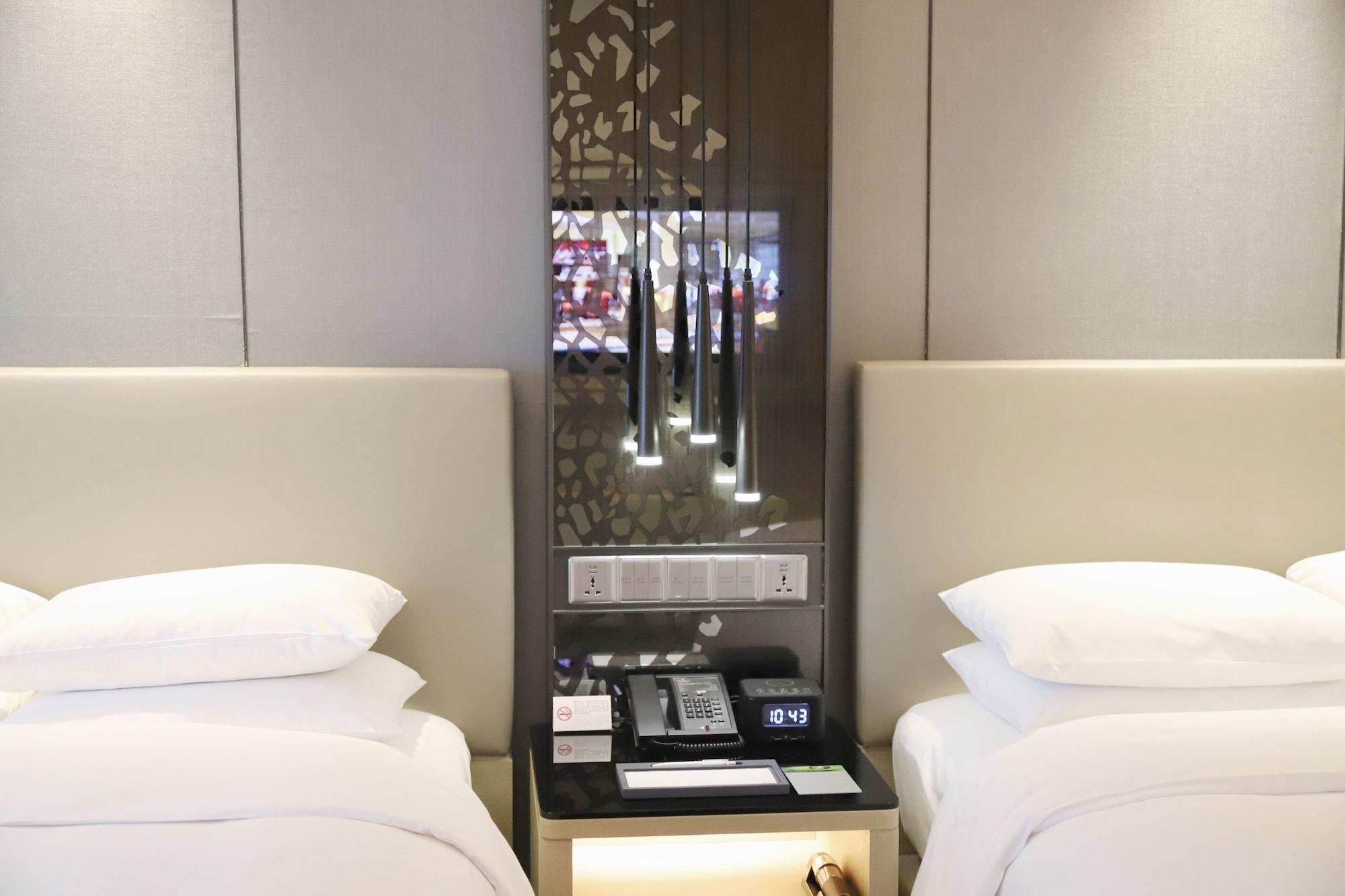 Renaissance Shenzhen Luohu Hotel Dış mekan fotoğraf
