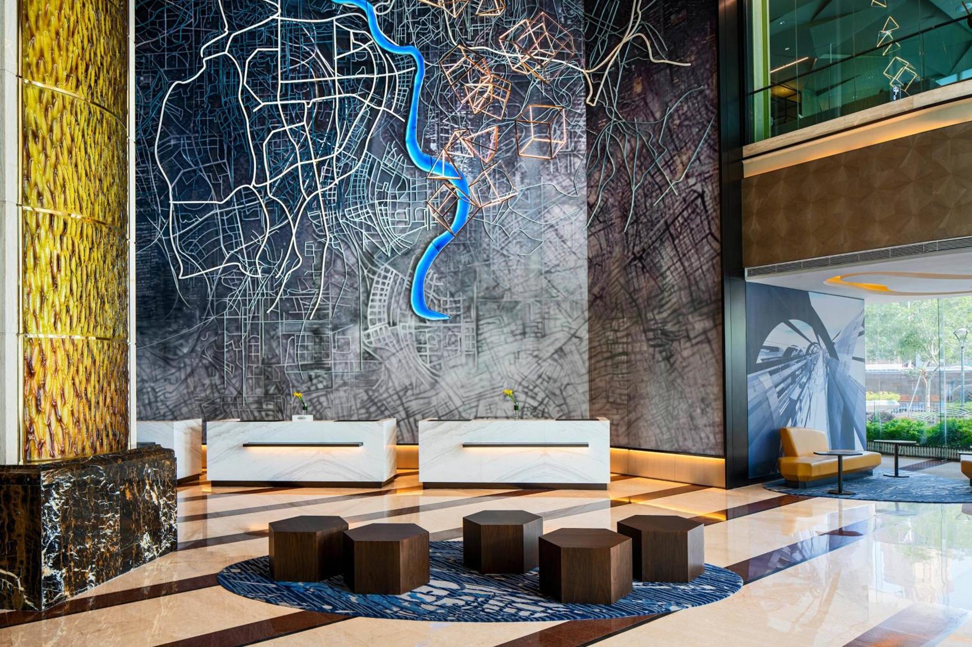 Renaissance Shenzhen Luohu Hotel Dış mekan fotoğraf