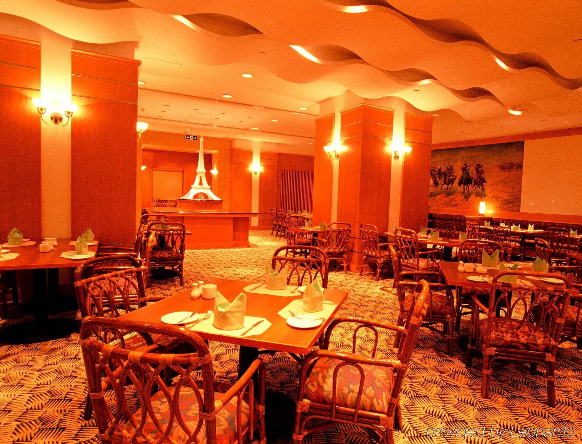 Renaissance Shenzhen Luohu Hotel Restoran fotoğraf