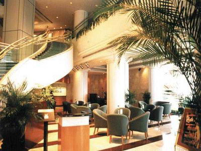 Renaissance Shenzhen Luohu Hotel Dış mekan fotoğraf